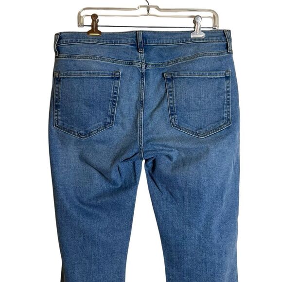 3 for $30! Amazon essentials light wash skinny jeans - Picture 9 of 9